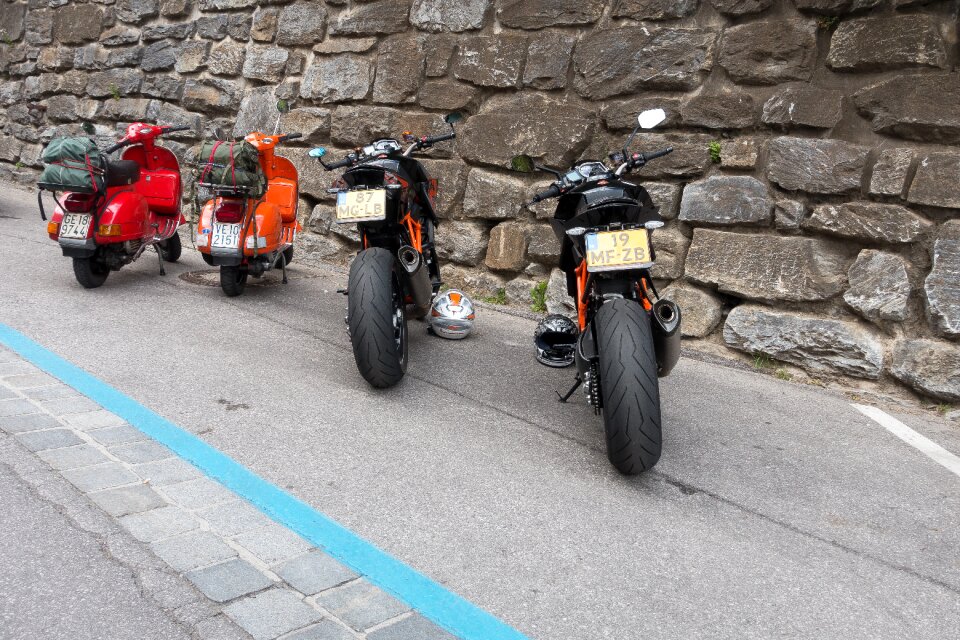 Racing motorcycle vehicle