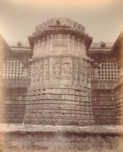 KITLV 92180 - Unknown - Halabidi temple in India - Around 1870