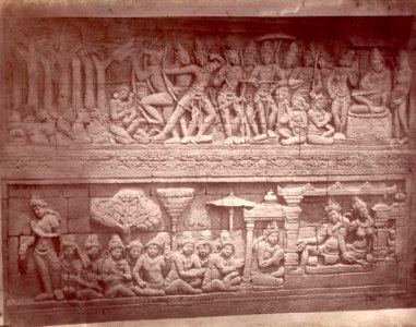 KITLV 90023 - Isidore van Kinsbergen - Reliefs on the Borobudur near Magelang - Around 1900 photo