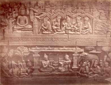 KITLV 90027 - Isidore van Kinsbergen - Reliefs on the Borobudur near Magelang - Around 1900 photo