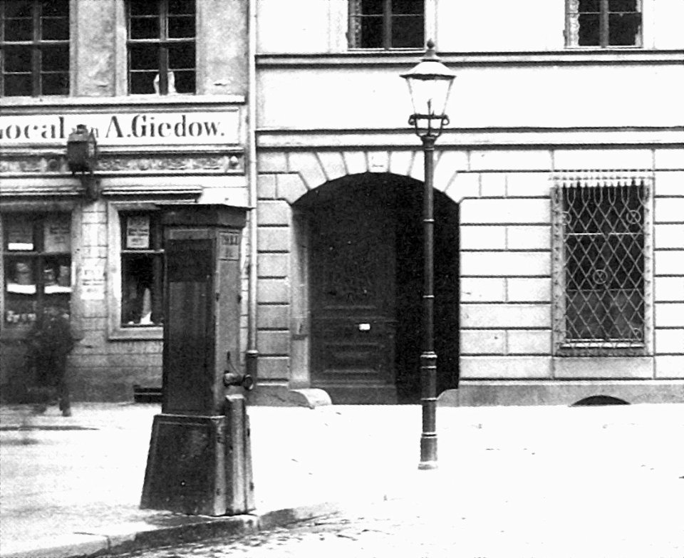 Klosterstraße 87, Berlin 1885 (Straßenbrunnen)