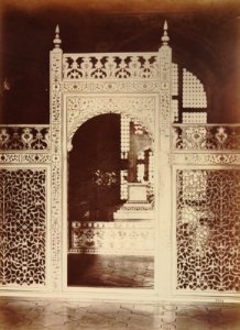 KITLV 91972 - Unknown - Taj Mahal at Agra in India - Around 1860 photo