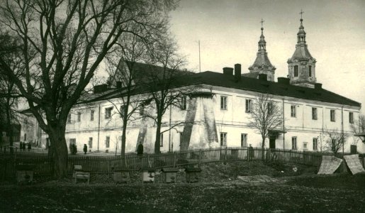 Klasztor cystersów w Jędrzejowie, 1933