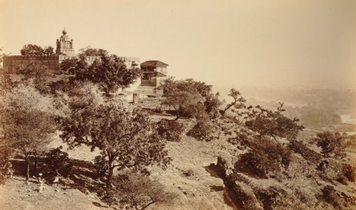 KITLV 92020 - Unknown - Fort at Puna in India - Around 1860 photo