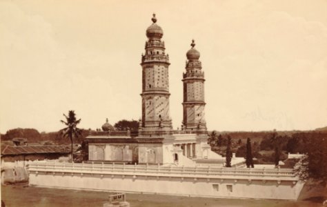 KITLV 92061 - Unknown - Jami mosque at Seringapatam in India - Around 1870 photo