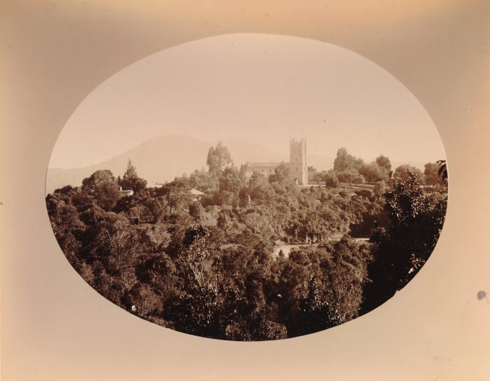 KITLV 92125 - Unknown - Church in Gray's Hill Coonoor in India - Around 1870