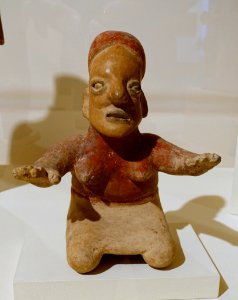 Kneeling female figure with outstretched arms, Ameca style, Jalisco, Mexico, 300 BC to 200 AD, ceramic - Jordan Schnitzer Museum of Art, University of Oregon - Eugene, Oregon - DSC09505