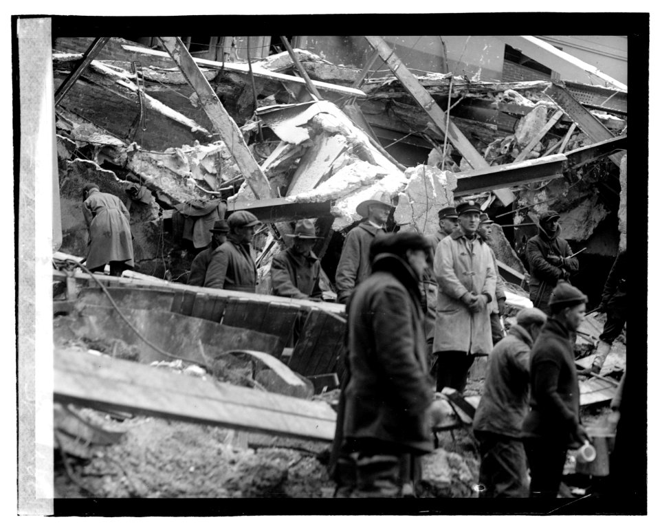 Knickerbocker Theater LOC npcc.05698