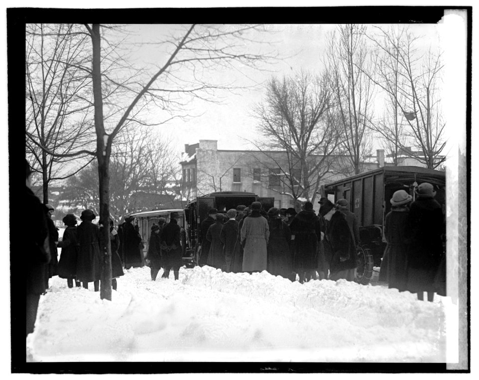 Knickerbocker Theater LOC npcc.05691