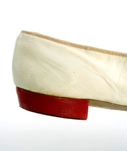 Klack på sko tillhörande Oscar II - Livrustkammaren - 32598
