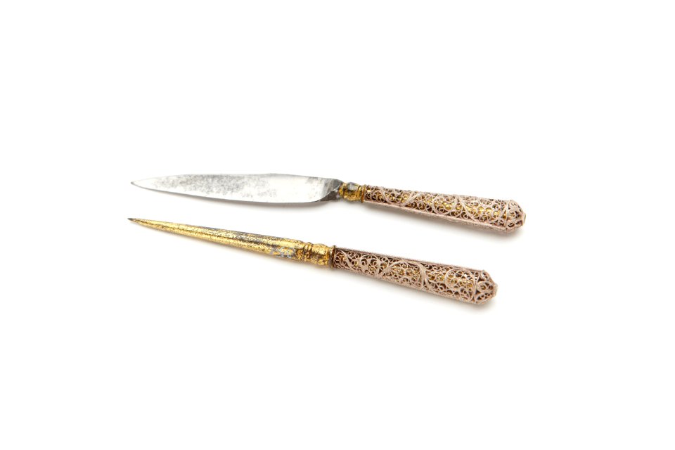 Kniv med förgylld tånge, täckt med silverfiligran - Skoklosters slott - 92321