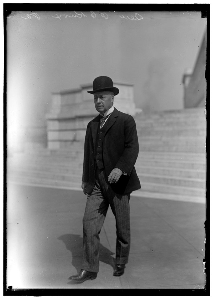 KNOX, PHILANDER CHASE. ATTORNEY GENERAL OF U.S., 1901-1904; SENATOR FROM PENNSYLVANIA, 1904-1909, 1917-1921; SECRETARY OF STATE, 1909-1913 LCCN2016867566
