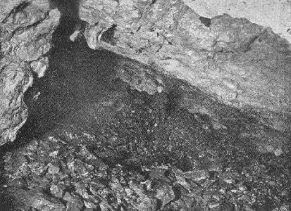Klotild-barlang belseje