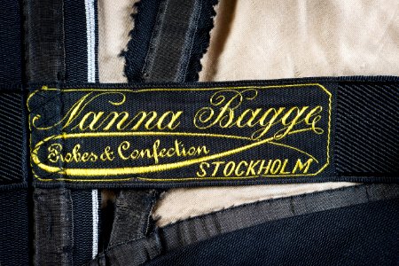 Klänningsliv. Foto till boken: Ett sekel av dräkt och mode ur de Hallwylska samlingarna - Hallwylska museet - 90081