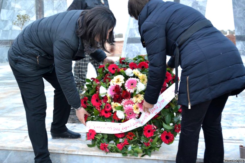 Kobanê Cemetery 2017 (11)