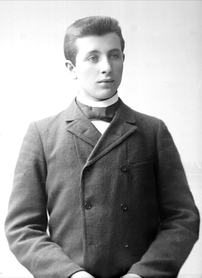 Knut Knutsen by Gustav Borgen NFB.34332