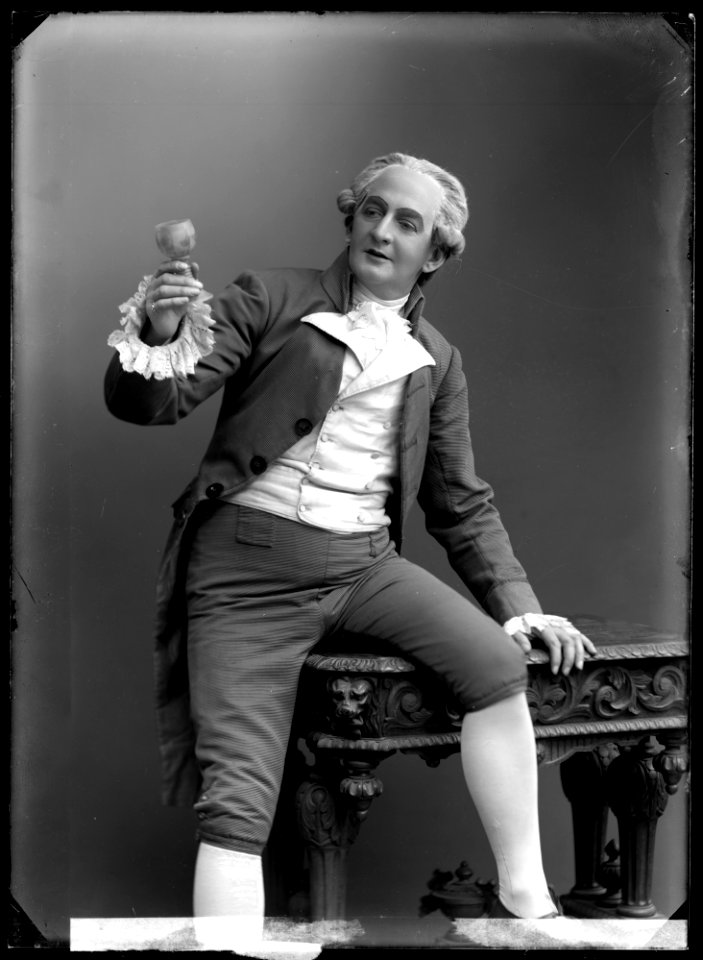 Knut Lambert in En aftonstund på Tre Liljor at Dramatiska teatern 1909 - SMV - GL020