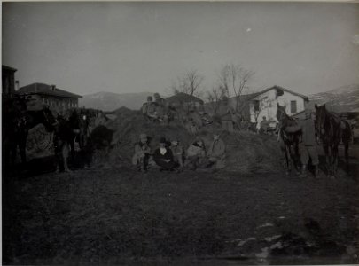 Kommando des Kommando-Trainzuges des 8.Korpskommandos. Aufgenommen in Mitrovica im Jänner 1916. (BildID 15452778) photo