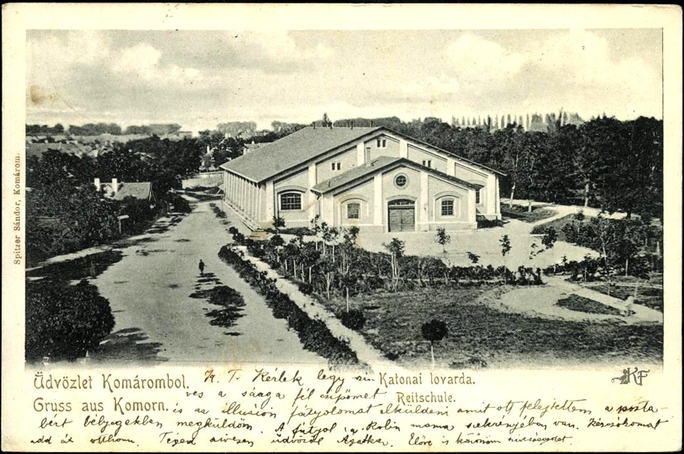 Komárom , lovarda, 1903