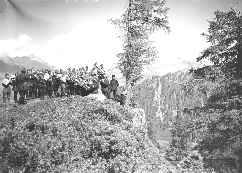 Konzert des Bataillonsspiels auf der Alp - CH-BAR - 3239835