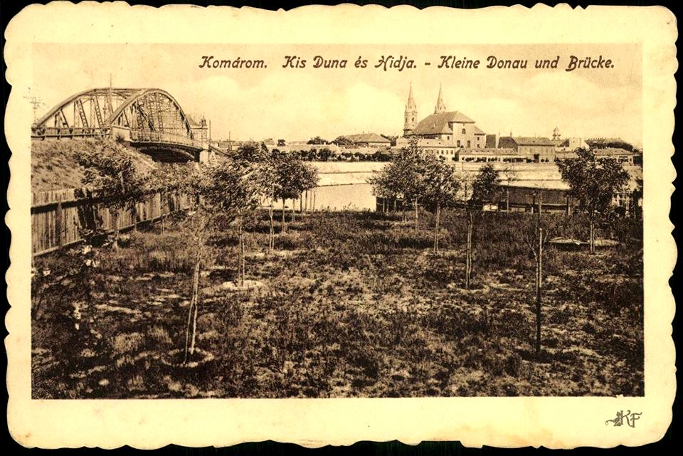 Komárom , 1918