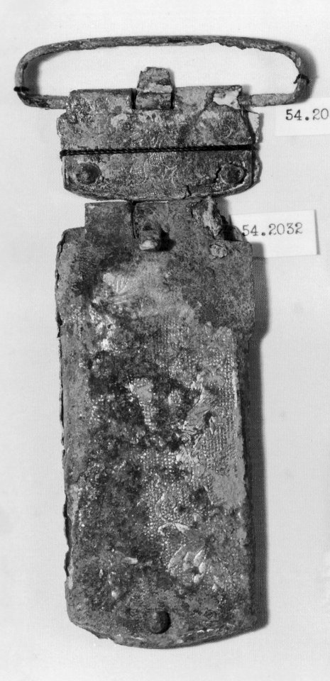 Korean - Buckle with Reeds and Ducks - Walters 542032 - Group
