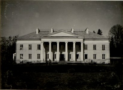 Korpskommando in Ledochowski in Ostrozec, aufgenommen in Wolhynien in März 1916 (BildID 15541855)