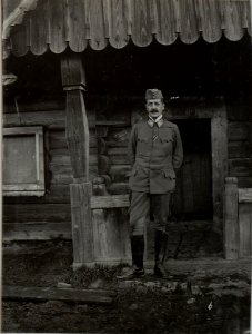 Komdt.d.5.J.T.D.G.M.v.Felix in Majdan Sept.1916 (BildID 15453074)