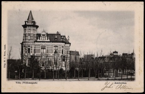 Koningslaan tussen eind Willemsparkweg en Oranje Nassaulaan. Uitgave N.J. Boon photo