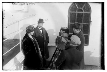Kreisler and wife LCCN2014713740