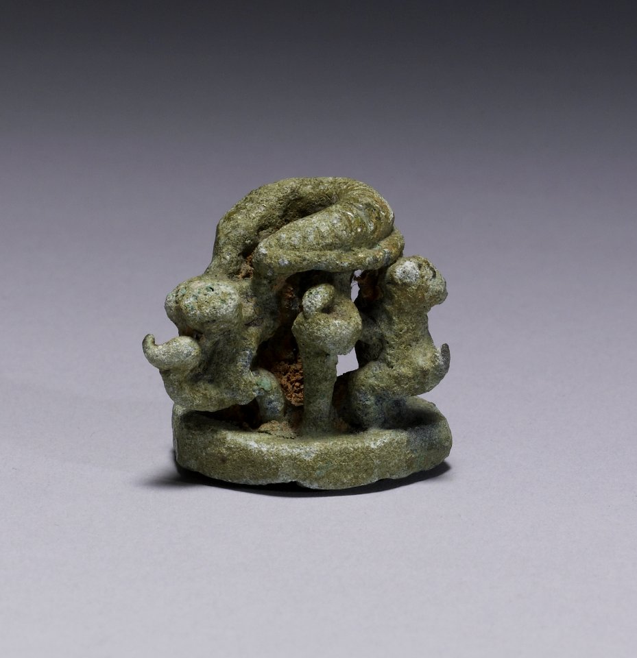 Korean - Seal with Lions Supporting a Dragon - Walters 543029 - View B
