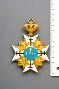 Kors med måttangivelse i form av linjal - Livrustkammaren - 86643