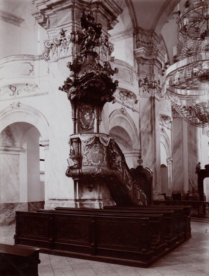Kostel Nanebevzetí Panny Marie, Zlonice (Duras)