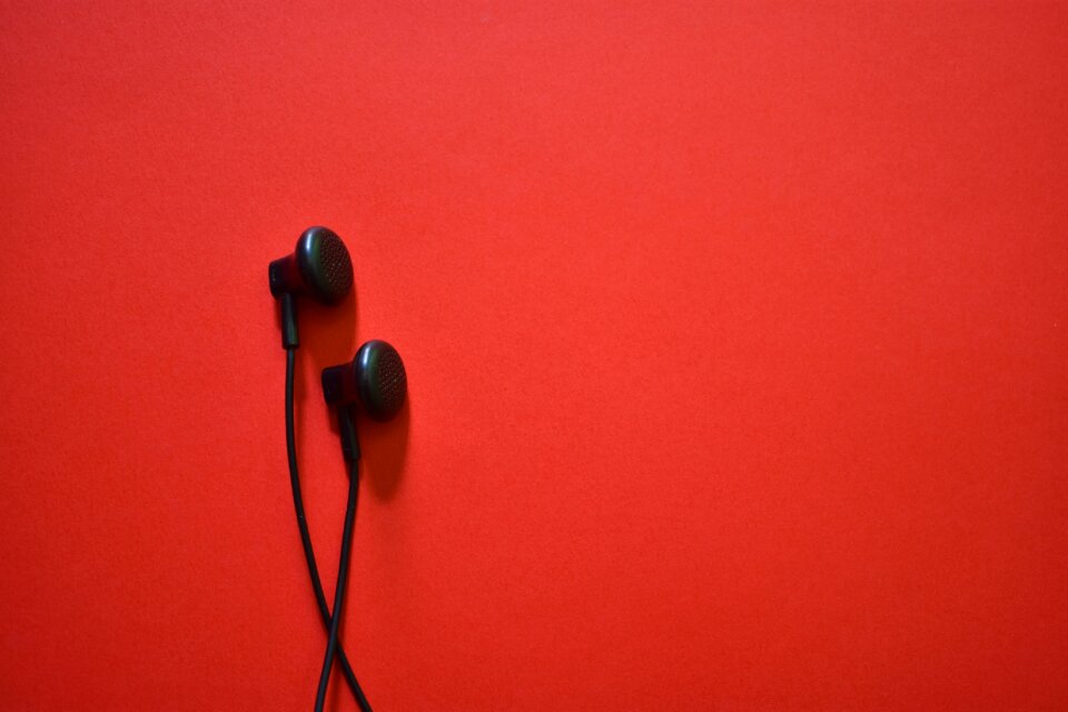 Listen listening headphones