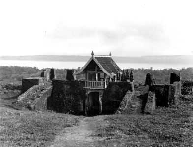 Kraton, den forna huvudporten. Buton, Sulawesi. Indonesien - SMVK - 000209