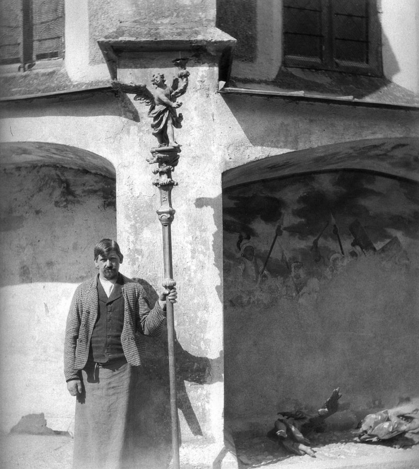 Krieglach - Leuchterengel aus 1780 auf Vortragestange - um 1915