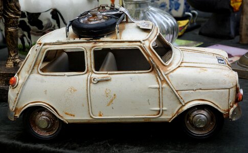 Rally car white
