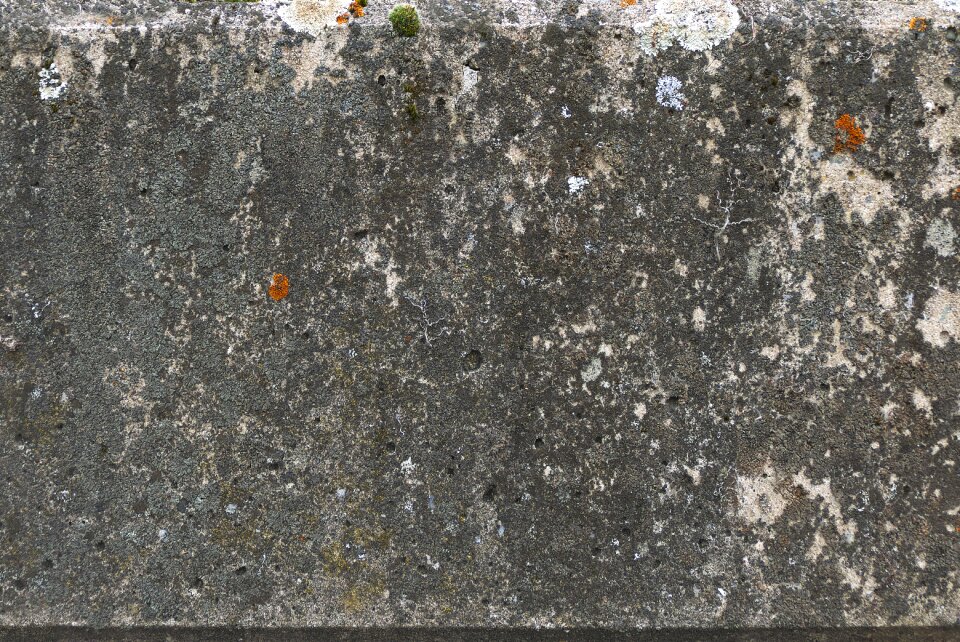 Weave concrete element wall