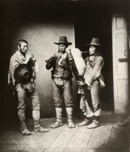 Krone, Hermann - Drei Pifferari, Dresden (Zeno Fotografie)