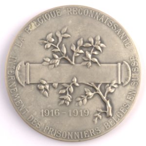 La Belgique Reconnaissante Internement des Prisonniers Belges en Suisse 1916-1919, medal by Pierre Theunis, Belgium, 1919, Coins and Medals Department of the Royal Library of Belgium, 2Lef87-66 (verso)