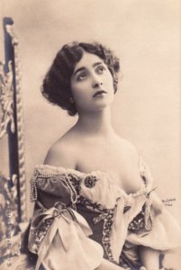 La Belle Otero by Léopold-Émile Reutlinger