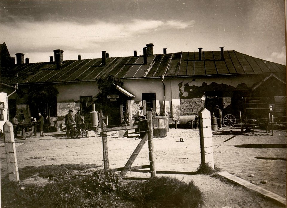Kriegsgefangenen-Arbeiterabteilung der Salubritätskommission.7.-- (BildID 15800527)