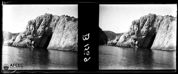 La cova de l'Infern a Cadaquès