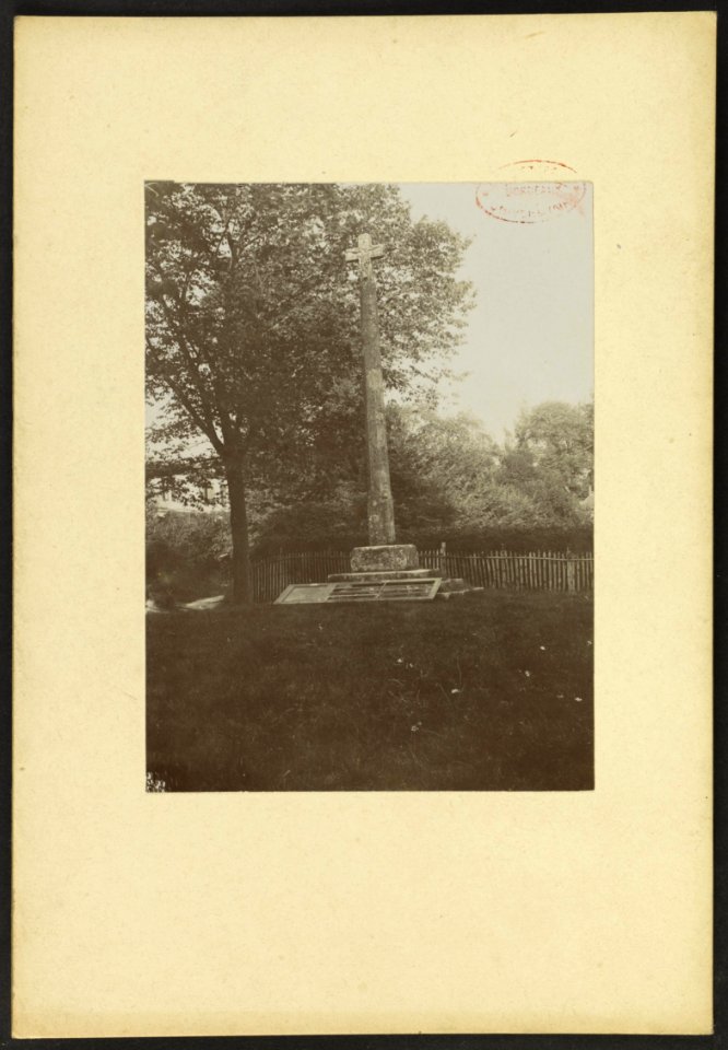 La croix du XVIe au Chemin de Belle Croix - J-A Brutails - Université Bordeaux Montaigne - 1158
