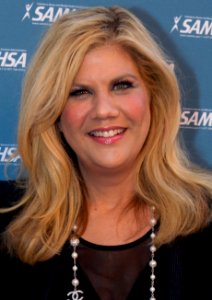 Kristen Johnston 2014 (cropped)