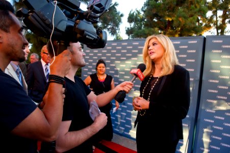 Kristen Johnston Speaks with the Media - 2014 Voice Awards
