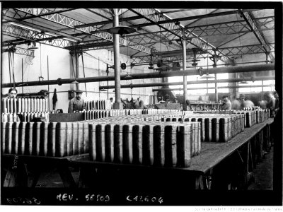 La fabrication des obus de 75 à l'usine Darracq à Suresnes