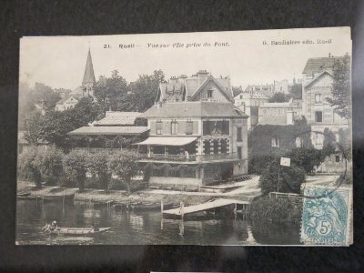 La maison Fournaise vue sur l'île depuis le pont