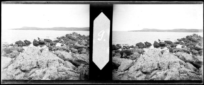 La roca del Frare a l'Escala