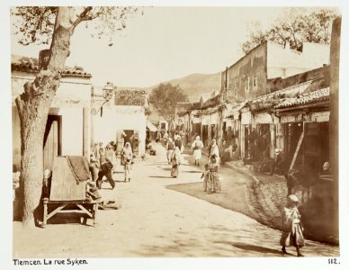 La rue Syken, Tlemcen, Algeriet - Hallwylska museet - 107969
